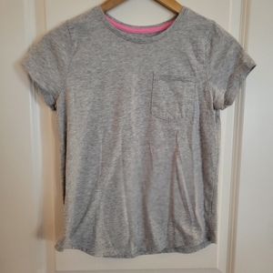 2 SO Girls Basic T-shirts